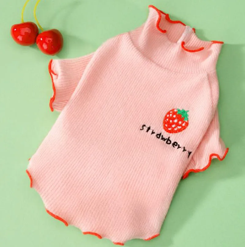 Four seasons solid color breathable strawberry sweater bottoming shirt pet clothes