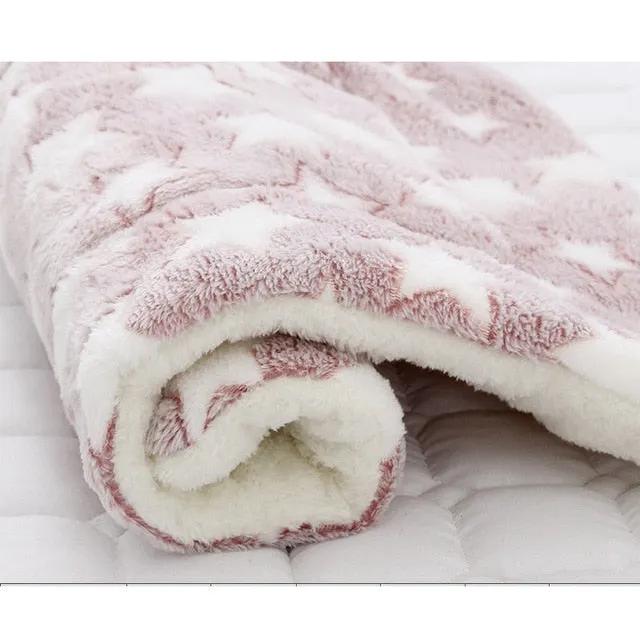 Soft Flannel Pet Blanket puppy Sleeping Mat